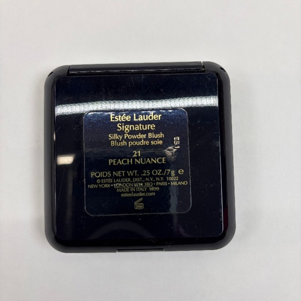 Estée Lauder Signature Silky Powder Blush 21 Peach Nuance New NWOB Discontinued - Picture 3 of 4